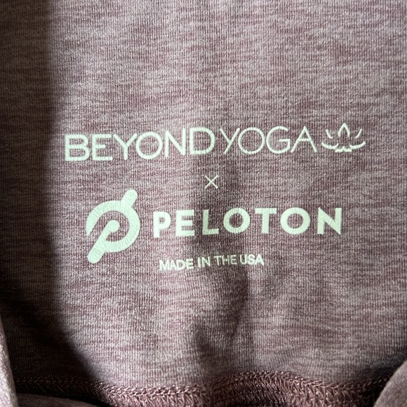 EUC Peloton x Beyond Yoga leggings size Small - Picture 4 of 7
